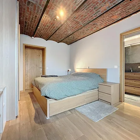 招待所 Chez Raoul - Grange De Charme & Luxe A La Campagne - 15min Charleroi Airport 尼维尔