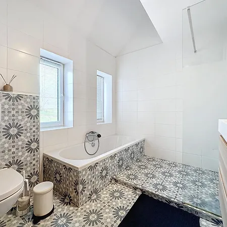 Chez Raoul - Grange De Charme & Luxe A La Campagne - 15min Charleroi Airport 尼维尔