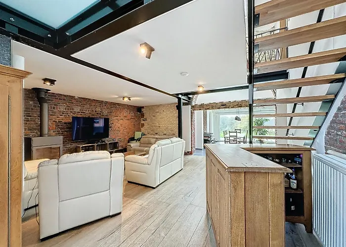 Chez Raoul - De Charme & De Luxe A La Campagne - 15min Charleroi Airport בית הארחה ניבלס