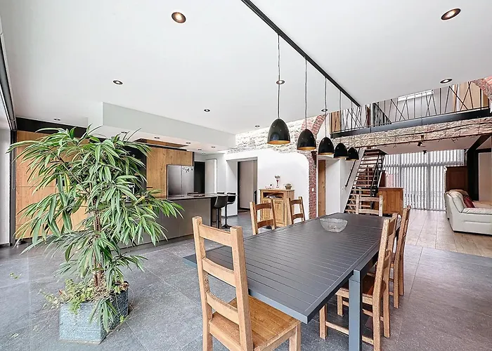 Chez Raoul - De Charme & De Luxe A La Campagne - 15min Charleroi Airport בית הארחה ניבלס